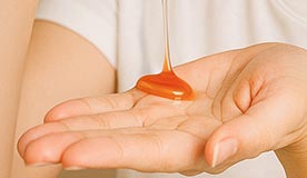 とろ～りジェルが密着 毛穴汚れもスッキリ