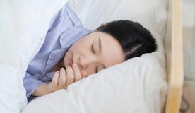 つけたまま寝られる